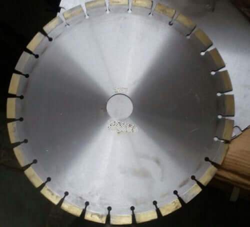324 Jagson Premium 18 inch 12mm thick-segment diamond cutting blade, 450mm, 50mm bore for road and concrete pavement cutting